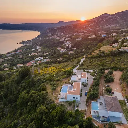 Le Grand Bleu Lourdata (Kefalonia)