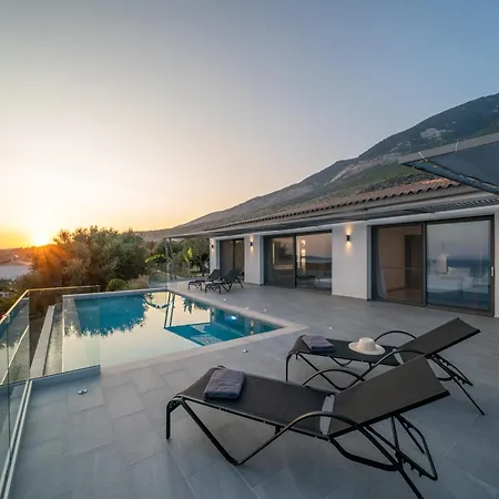 Villa Le Grand Bleu
